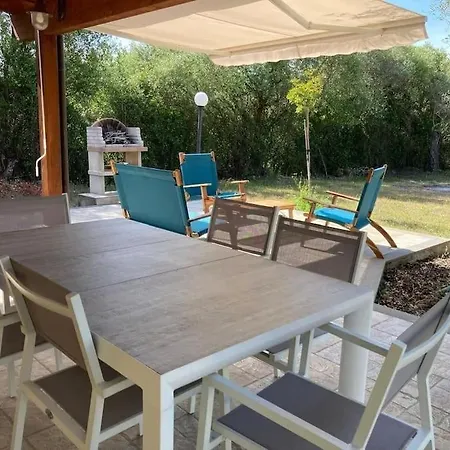 بيت للعطل Villino Romantico Olivera Vella